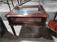 CHERRY BEVELED GLASS TOP CURIO STYLE TABLE
