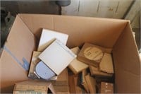 large Box of mix sand paper disk