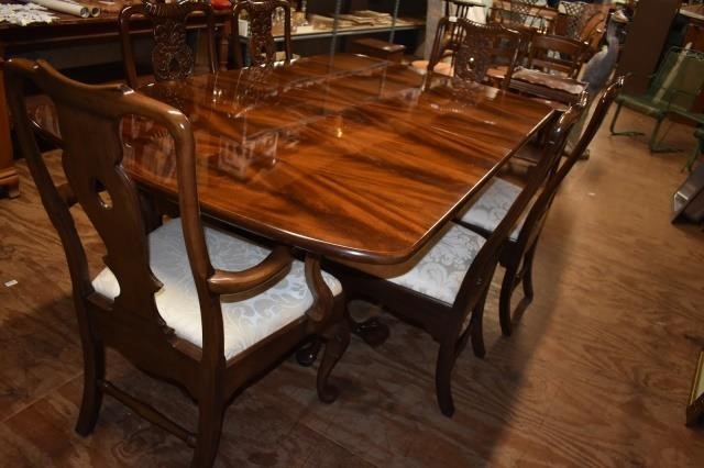 Online Living Estate Auction + Consignments