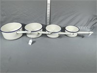 enamelware measuring cups