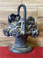Vintage cast iron flower bouquet