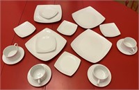 18 Pcs White Dishes