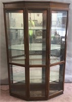 Pulaski Furniture Co, Display Cabinet