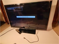 Samsung 50" Flat Screen TV w/ Remote LN40D550