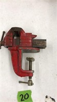 SMALL STANLEY BENCH VISE