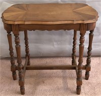 Accent Table