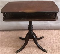 Accent Table