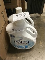 2 BOTTLES DOWNY FABRIC CONDITIONER