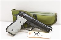 (R) Beretta Model 92FS 9MM Pistol
