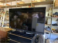 50" SAMSUNG FLATSCREEN TV WITH REMOTE