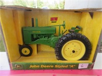 JOHN DEERE DIECAST 1:16 SCALE