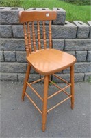 NICE HARDWOOD BAR STOOL 24 INCHES HIGH