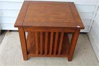 AWESOME STYLE END TABLE 28X24X24INCHES