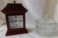 Wooden Quartz mantle clock, 8.5" tall - Clear