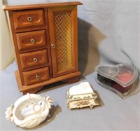 Small wooden upright jewelry box - Porcelain