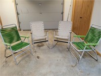 Vintage Lawn Chairs x4