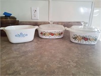 3pcs Corning Ware Dishes 1-missing lid