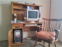 desk w/ chair and contents