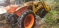 KUBOTA L210 tractor w/ FREEMAN LOADER