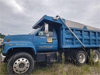 2002 CHEVY C7500 BLUE DUMP TRUCK