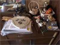 Coin counter & jar with pennies