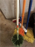 Cleaning tools