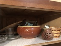 Stoneware bowl & wicker basket