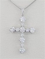 .65 Cts Diamond Cross Necklace 14 Kt