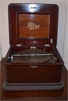 Antique Mira Music Box in Mahogany Case w/ 1 Metal