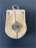 Wood pulley