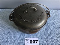 GRISWOLD # 8  TITE-TOP DUTCH OVEN