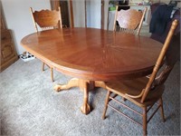 Wood Table w/leaf and 3 chair has marks on top