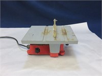 Small Tabletop Saw