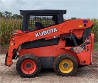 Kubota SSV65 Skid Steer w/Foot Controls (2,438hrs)