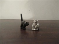 Mini Cats (One Petwer? )