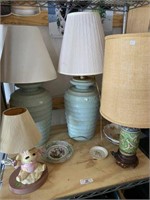 Four Table Lamps & Bowls