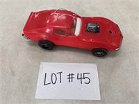 Plastic toy car