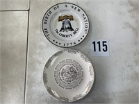 Pair or collector's plates