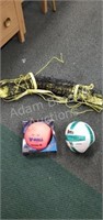 Outdoor Volleyball net, good condition & 2