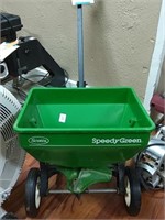 Scott's speedy green spreader