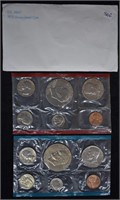 1975 US Mint UNC Coin Set