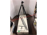 Bushnell sportview spotting scope w/ tripod