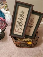 WOODEN CHRISTMAS DECOR AND CHEST / BEADED GARLAND