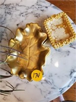 GOLDEN TRAYS - LEAF AND SQUARE ASHTRAYS