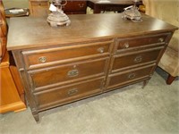 MID CENTURY STYLE (6) DRAWER DRESSER