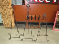 (3) METAL PORTRAIT STANDS