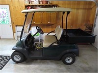 CLUB CAR ELECTRIC GOLF CART WITH BED