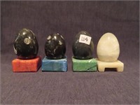 4PCS - MARBLE EGGS ON STANDS