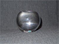 TIFFANY & CO. GLASS APPLE PAPER WEIGHT