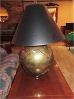 PAIR OF BRASS BALL TABLE LAMPS